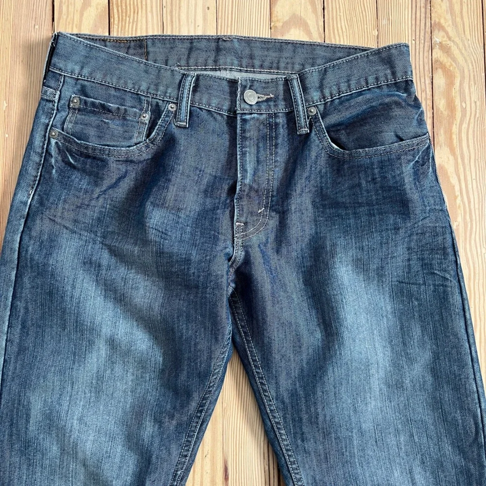 Levis 514 Straight Fit Mens Jeans 32x34 Medium Blue Wash Denim‎ casual comfort
